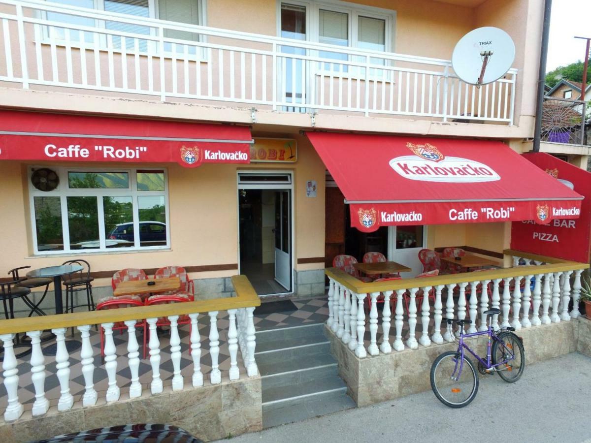 Apartman Malekin Daire Prozor Dış mekan fotoğraf